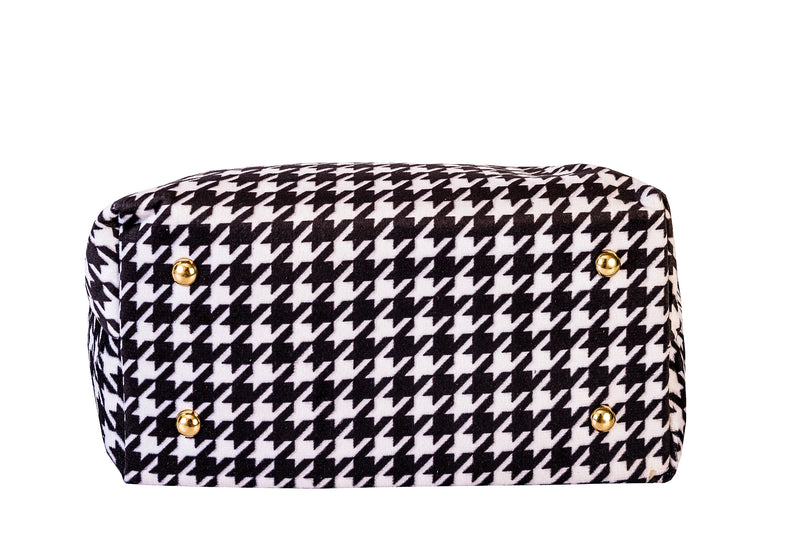 WINDSOR BLACK